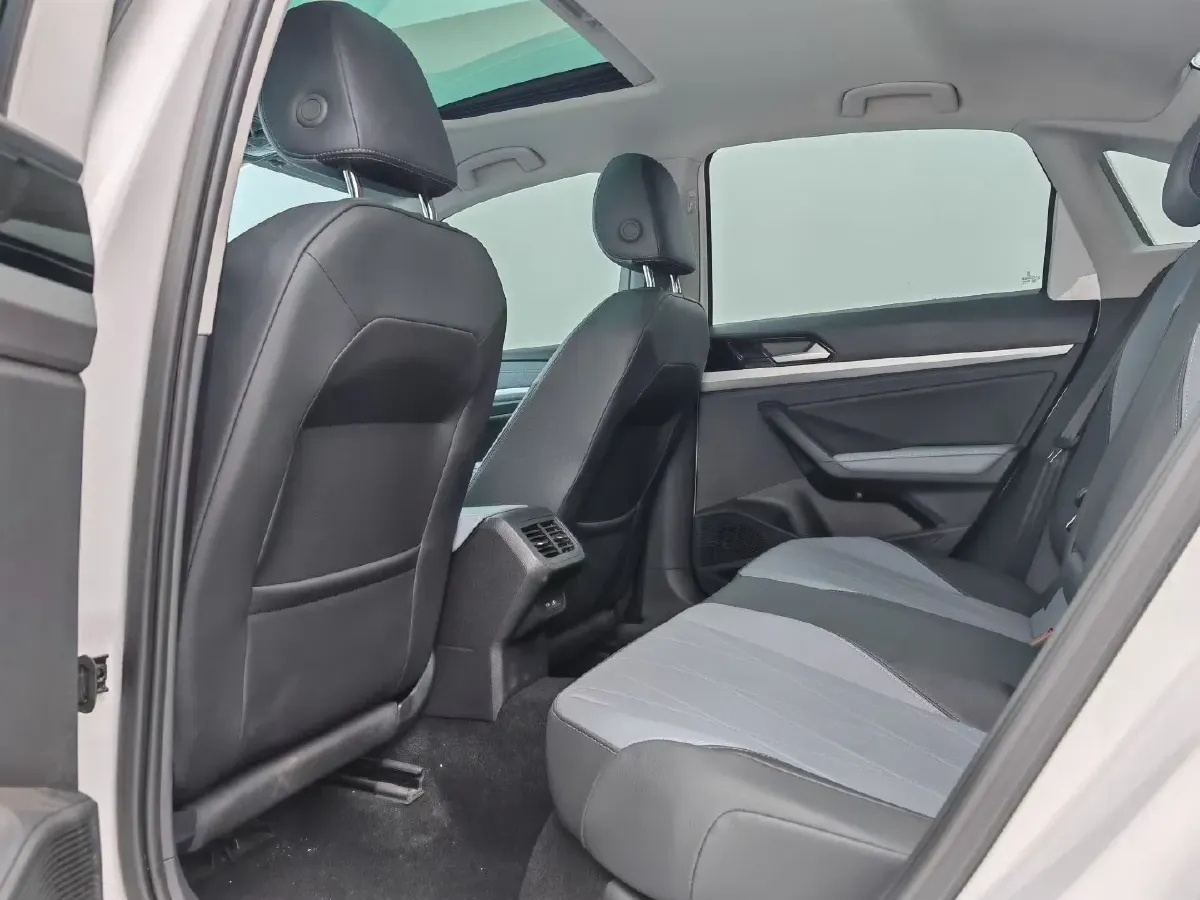 2024 Volkswagen Lavida 1.5L 110HP L4 6AT,autocango,china used car exporter,china ev exporter,chinese used car exporter,chinese used ev exporter