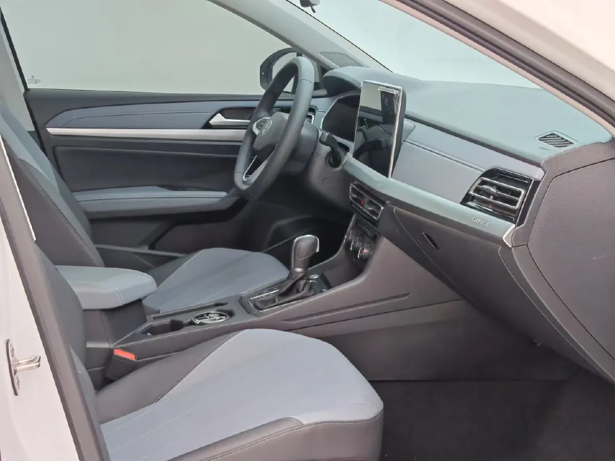 2024 Volkswagen Lavida 1.5L 110HP L4 6AT,autocango,china used car exporter,china ev exporter,chinese used car exporter,chinese used ev exporter