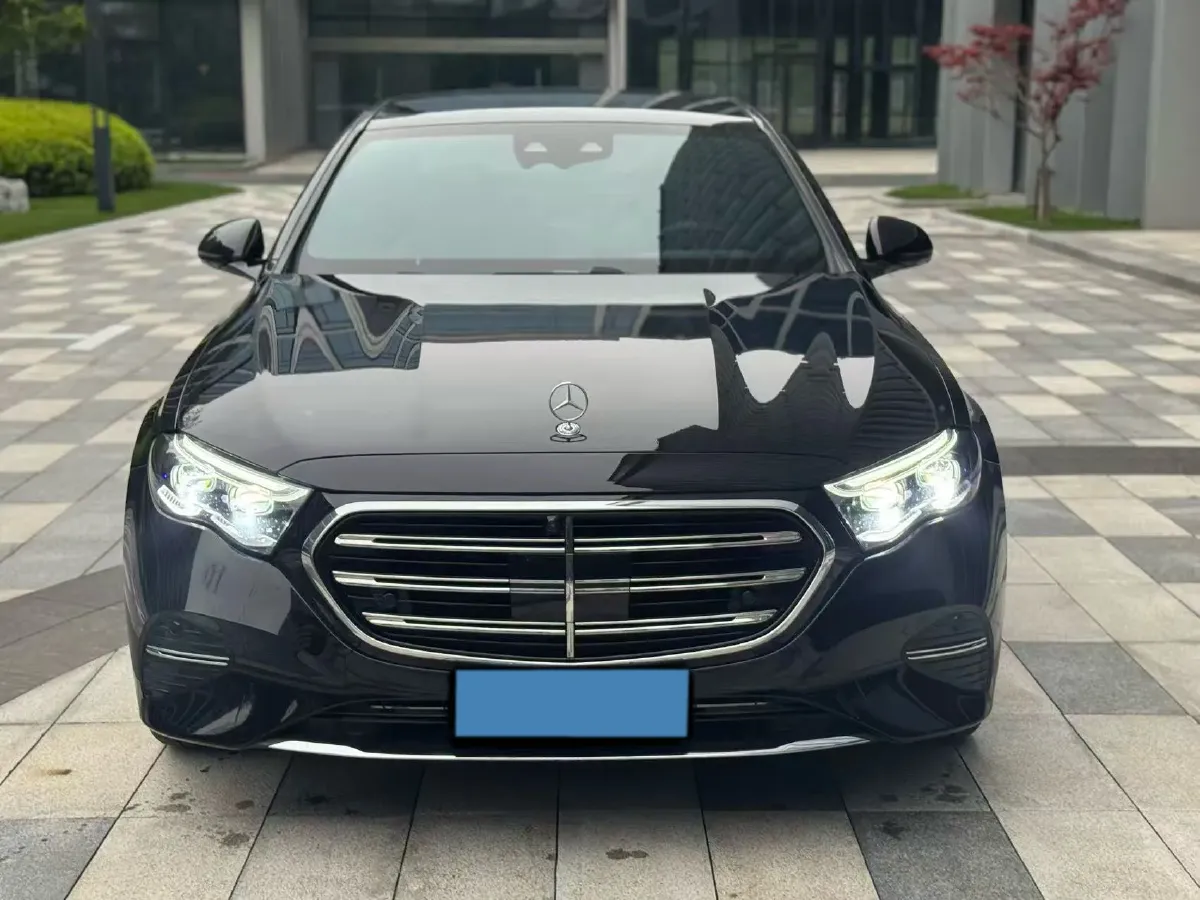 2024 Mercedes-Benz E Class 2.0T 258HP L4 9AT,autocango,china used car exporter,china ev exporter,chinese used car exporter,chinese used ev exporter