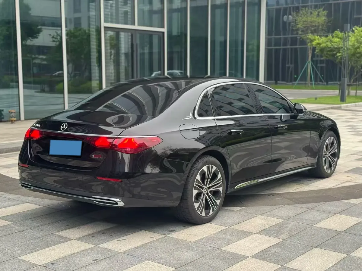 2024 Mercedes-Benz E Class 2.0T 258HP L4 9AT,autocango,china used car exporter,china ev exporter,chinese used car exporter,chinese used ev exporter
