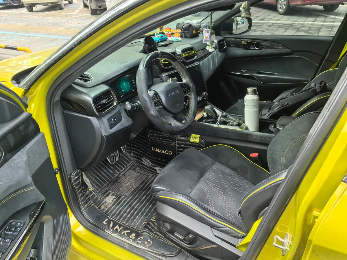 2019 LYNK&CO 03 2.0T 254HP L4 8AT,autocango,china used car exporter,china ev exporter,chinese used car exporter,chinese used ev exporter