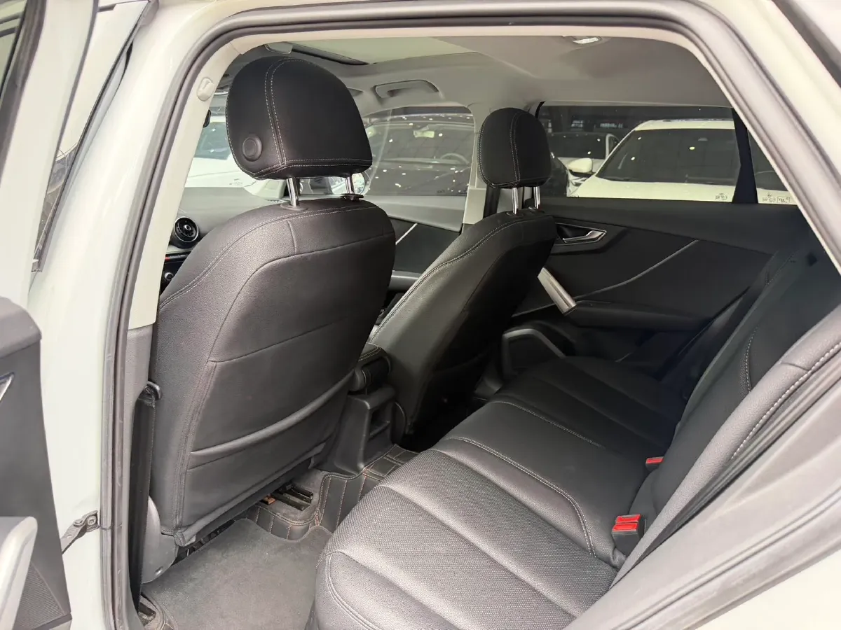 2020 Audi Q2L 1.4T 150HP L4 7DCT,autocango,china used car exporter,china ev exporter,chinese used car exporter,chinese used ev exporter