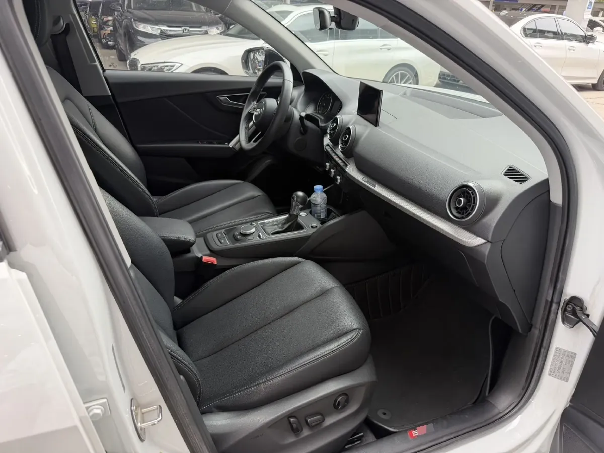 2020 Audi Q2L 1.4T 150HP L4 7DCT,autocango,china used car exporter,china ev exporter,chinese used car exporter,chinese used ev exporter