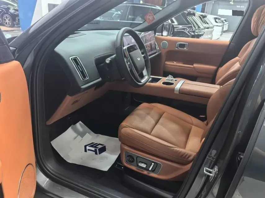 2023 Li L8 Range Extended 154HP REEV 40.9KWH,autocango,china used car exporter,china ev exporter,chinese used car exporter,chinese used ev exporter