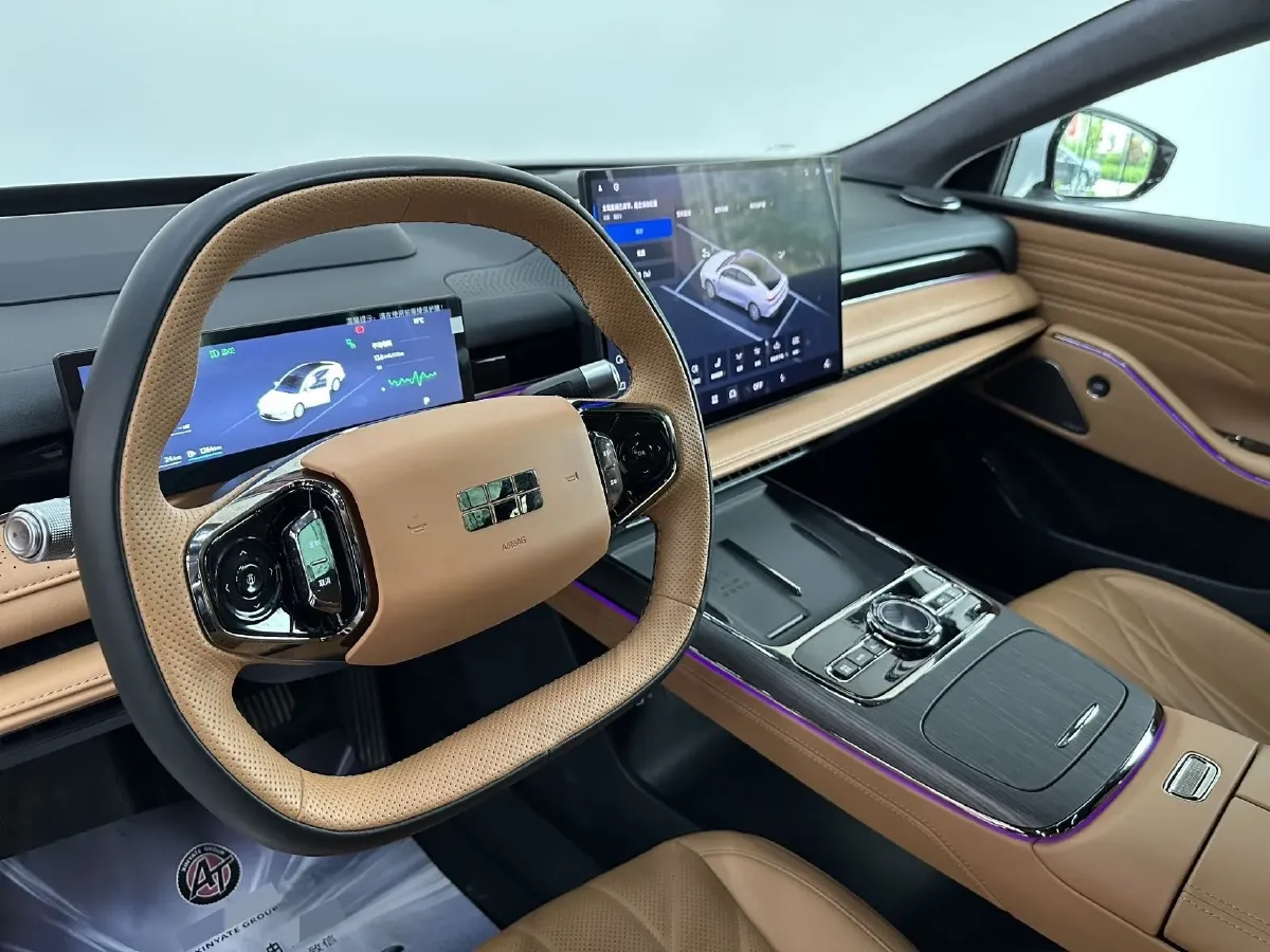 2025 Geely Galaxy Starshine 8 1.5T 163HP L4 3DHT PHEV 27.69KWH,autocango,china used car exporter,china ev exporter,chinese used car exporter,chinese used ev exporter