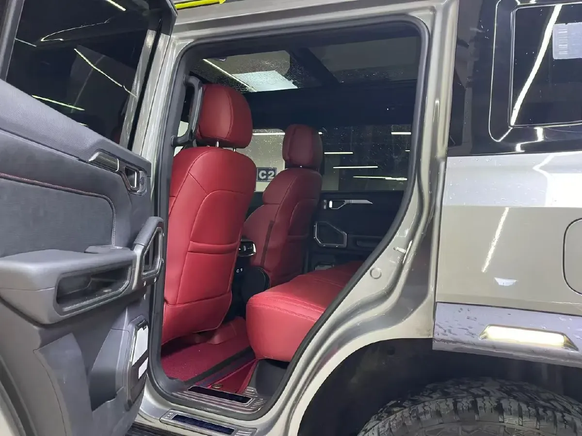 2023 Jetour Traveller 2.0T 254HP L4 8AT,autocango,china used car exporter,china ev exporter,chinese used car exporter,chinese used ev exporter