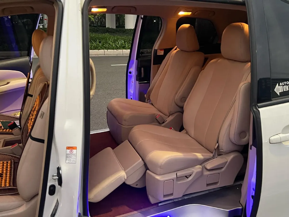 2016 Toyota Land Cruiser Prado 3.5L 280HP V6 6AT,autocango,china used car exporter,china ev exporter,chinese used car exporter,chinese used ev exporter