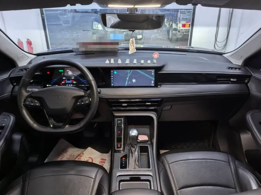 2023 Roewe i5 1.5L 129HP L4 CVT,autocango,china used car exporter,china ev exporter,chinese used car exporter,chinese used ev exporter