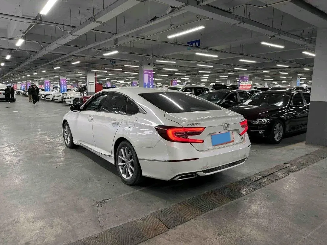 2022 Honda Accord 1.5T 194HP L4 CVT,autocango,china used car exporter,china ev exporter,chinese used car exporter,chinese used ev exporter