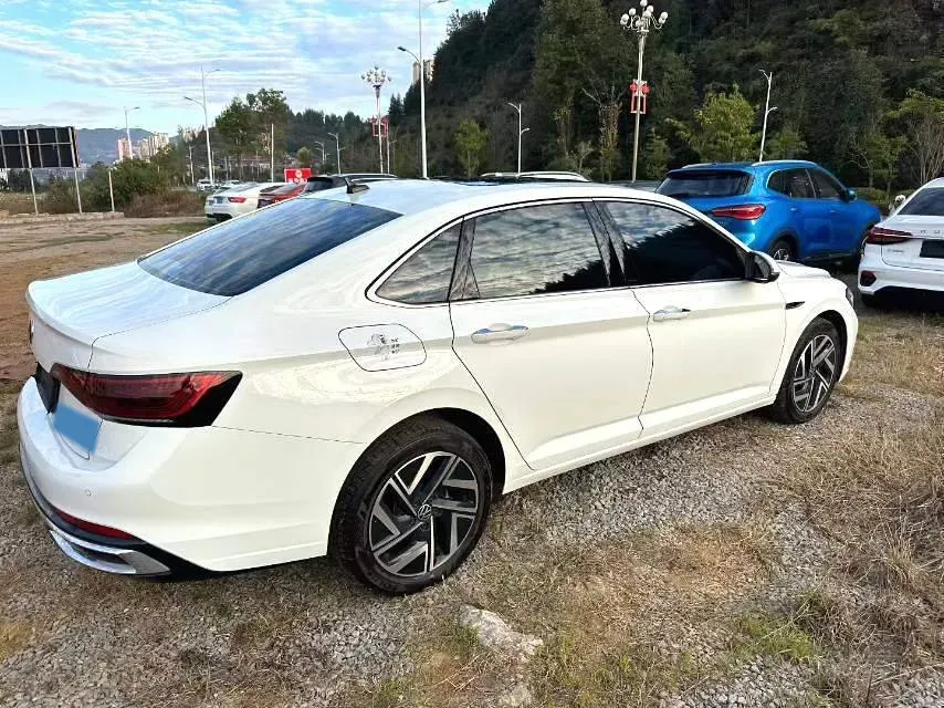 2024 Volkswagen Sagitar 1.5T 160HP L4 7DCT,autocango,china used car exporter,china ev exporter,chinese used car exporter,chinese used ev exporter