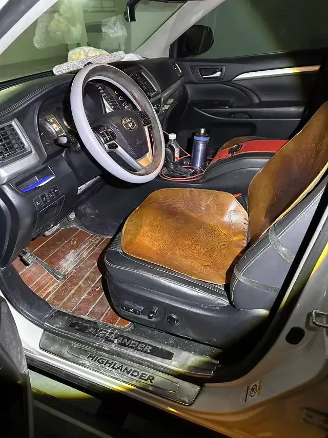 2018 Toyota Highlander 2.0T 220HP L4 6AT,autocango,china used car exporter,china ev exporter,chinese used car exporter,chinese used ev exporter