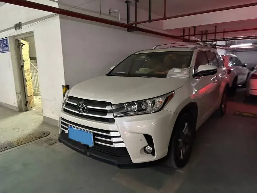 2018 Toyota Highlander 2.0T 220HP L4 6AT,autocango,china used car exporter,china ev exporter,chinese used car exporter,chinese used ev exporter