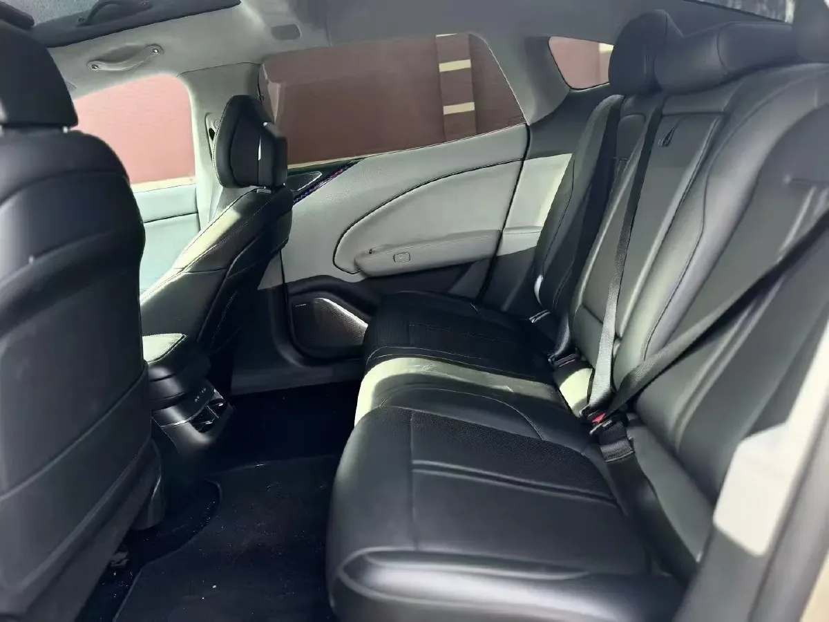 2024 Zeekr 007 BEV 75KWH,autocango,china used car exporter,china ev exporter,chinese used car exporter,chinese used ev exporter