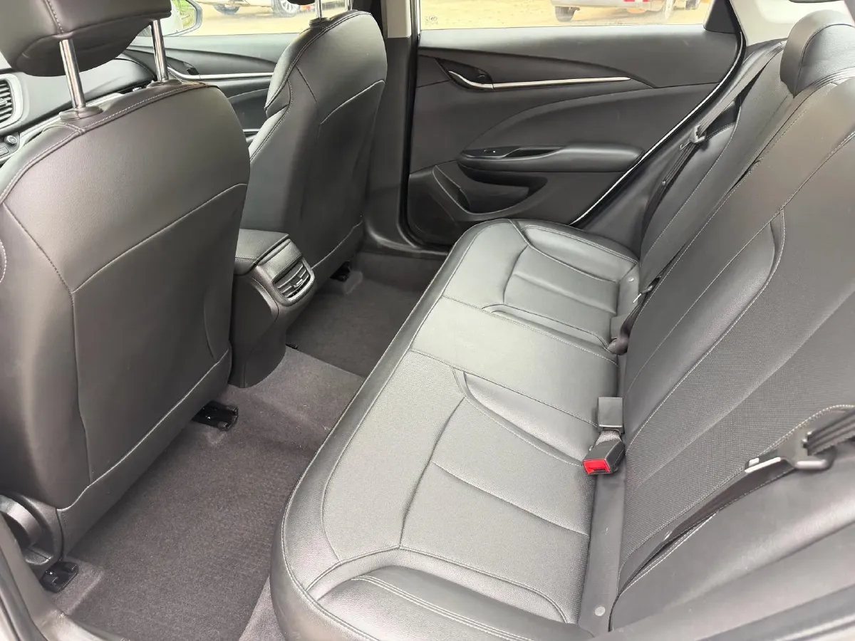 2021 Buick Excelle 1.5L 113HP L4 6AT,autocango,china used car exporter,china ev exporter,chinese used car exporter,chinese used ev exporter