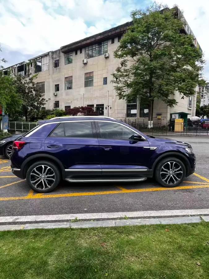 2019 Volkswagen T-Roc 1.4T 150HP L4 7DCT,autocango,china used car exporter,china ev exporter,chinese used car exporter,chinese used ev exporter