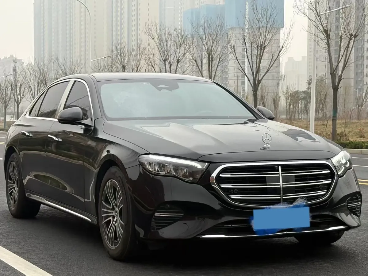 2025 Mercedes-Benz E Class 2.0T 204HP L4 9AT,autocango,china used car exporter,china ev exporter,chinese used car exporter,chinese used ev exporter