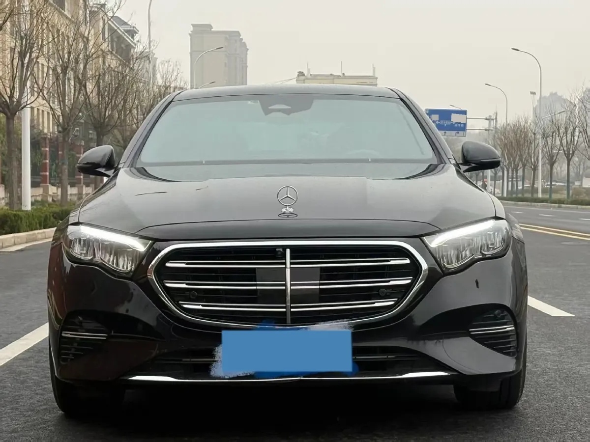 2025 Mercedes-Benz E Class 2.0T 204HP L4 9AT,autocango,china used car exporter,china ev exporter,chinese used car exporter,chinese used ev exporter