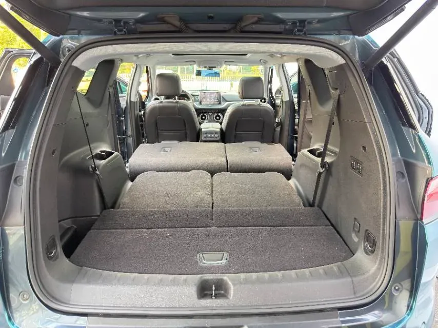 2020 Chevrolet Blazer 2.0T 237HP L4 9AT,autocango,china used car exporter,china ev exporter,chinese used car exporter,chinese used ev exporter