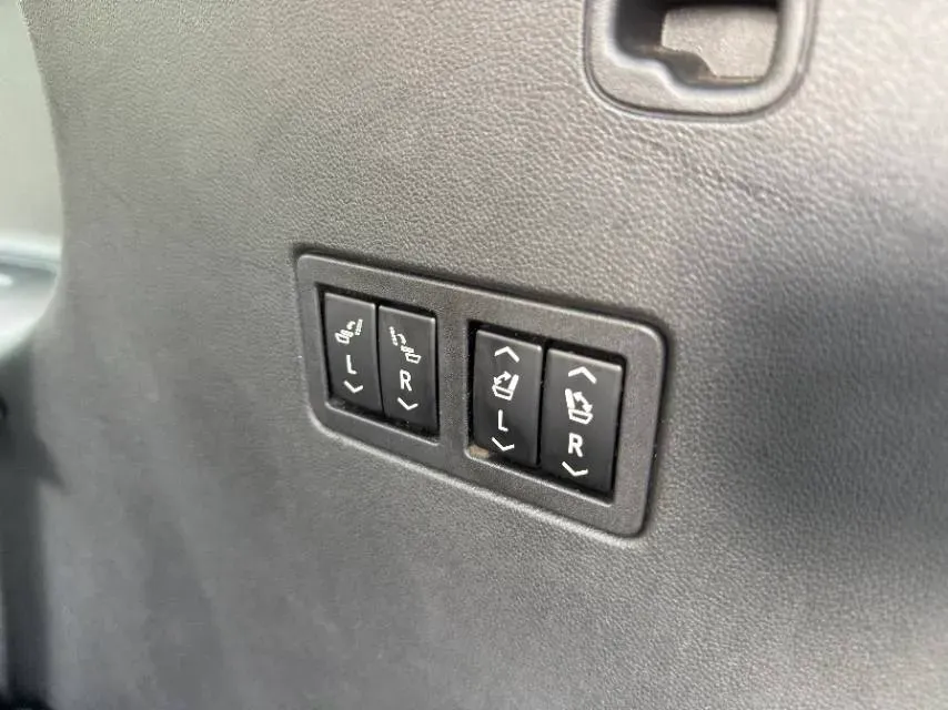 2020 Chevrolet Blazer 2.0T 237HP L4 9AT,autocango,china used car exporter,china ev exporter,chinese used car exporter,chinese used ev exporter