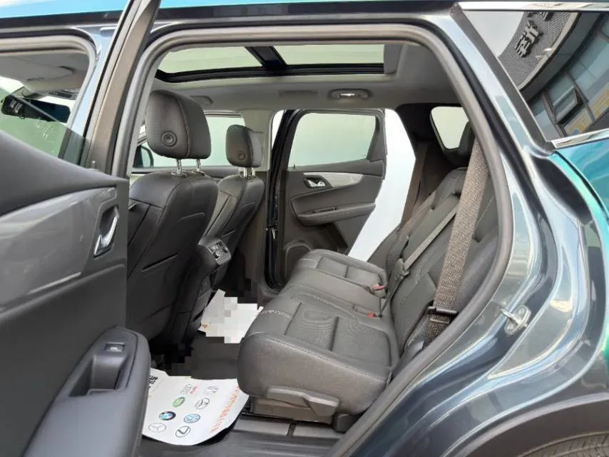 2020 Chevrolet Blazer 2.0T 237HP L4 9AT,autocango,china used car exporter,china ev exporter,chinese used car exporter,chinese used ev exporter