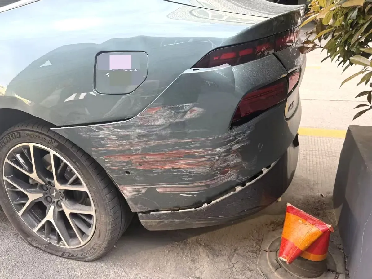 2023 Xpeng P7 BEV 86.2KWH,autocango,china used car exporter,china ev exporter,chinese used car exporter,chinese used ev exporter