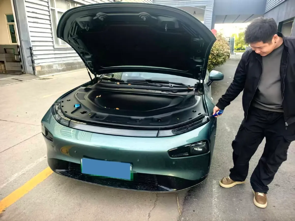 2023 Xpeng P7 BEV 86.2KWH,autocango,china used car exporter,china ev exporter,chinese used car exporter,chinese used ev exporter