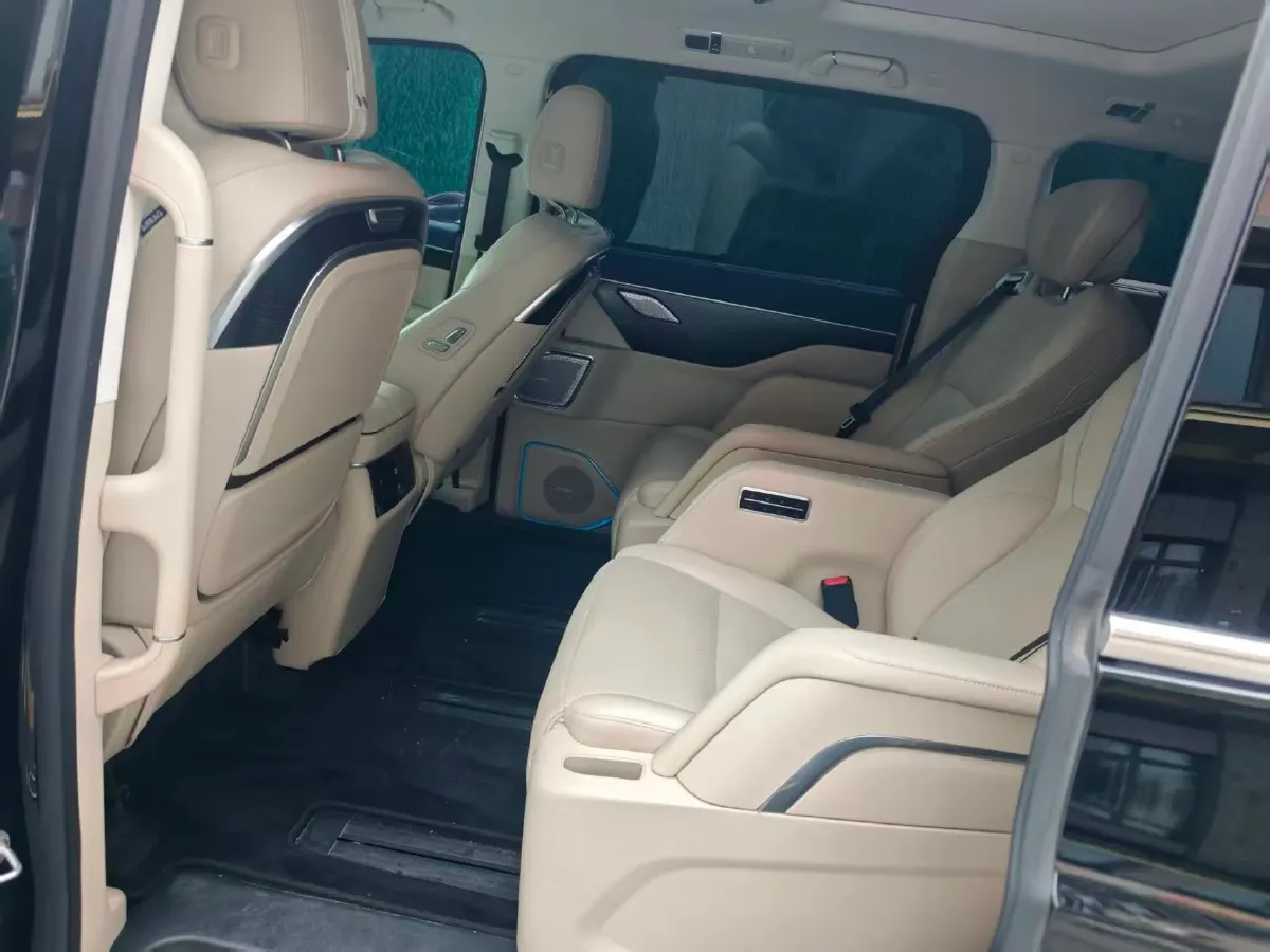 2024 Mercedes-Benz C Class 1.5T 204HP L4 9AT,autocango,china used car exporter,china ev exporter,chinese used car exporter,chinese used ev exporter