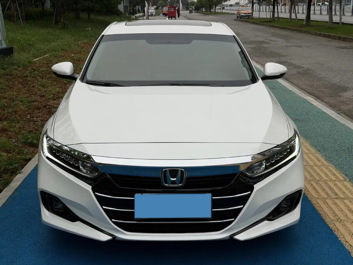 2022 Honda Accord 1.5T 194HP L4 CVT,autocango,china used car exporter,china ev exporter,chinese used car exporter,chinese used ev exporter