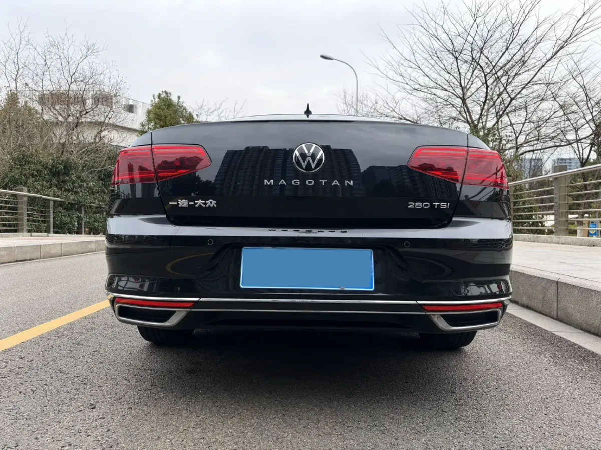 2020 Volkswagen Magotan 1.4T 150HP L4 7DCT,autocango,china used car exporter,china ev exporter,chinese used car exporter,chinese used ev exporter