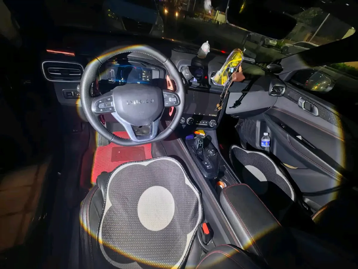 2019 LYNK&CO 01 2.0T 190HP L4 6AT,autocango,china used car exporter,china ev exporter,chinese used car exporter,chinese used ev exporter