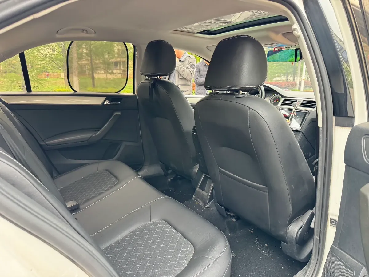 2019 SWM G01 1.5T 156HP L4 6AT,autocango,china used car exporter,china ev exporter,chinese used car exporter,chinese used ev exporter