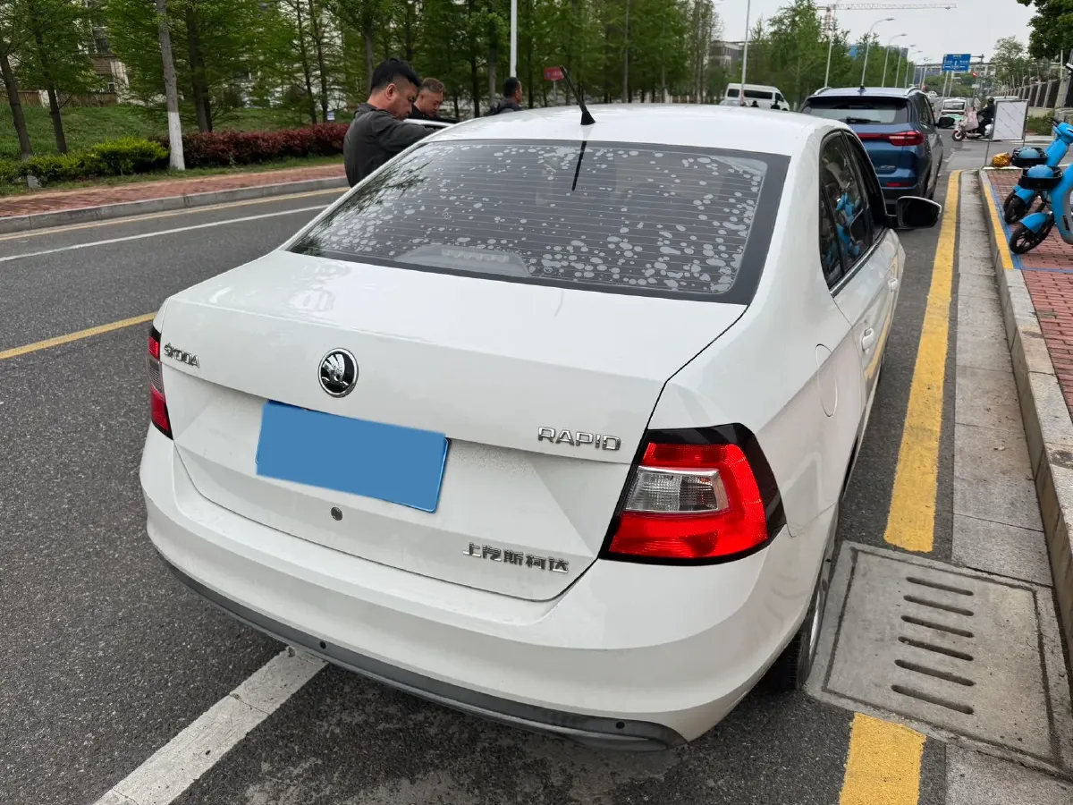 2019 SWM G01 1.5T 156HP L4 6AT,autocango,china used car exporter,china ev exporter,chinese used car exporter,chinese used ev exporter