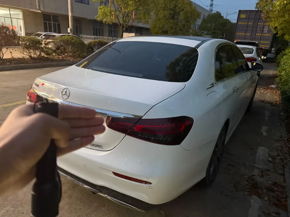 2022 Mercedes-Benz E Class 2.0T 258HP L4 9AT,autocango,china used car exporter,china ev exporter,chinese used car exporter,chinese used ev exporter