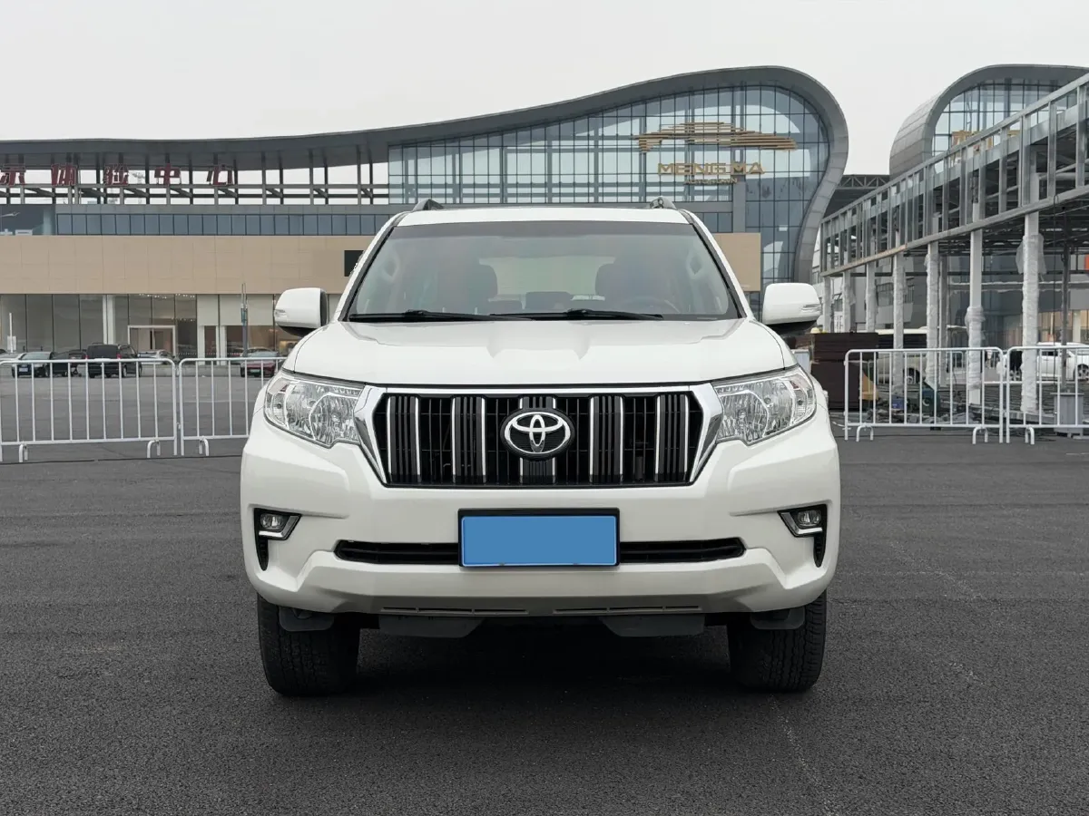 2018 BMW X3 2.0T 252HP L4 8AT,autocango,china used car exporter,china ev exporter,chinese used car exporter,chinese used ev exporter