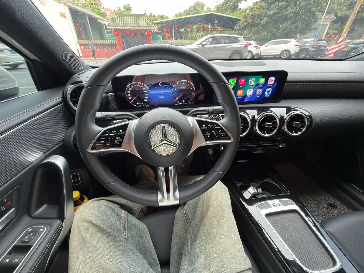 2023 Mercedes-Benz A Class 1.3T 136HP L4 7DCT,autocango,china used car exporter,china ev exporter,chinese used car exporter,chinese used ev exporter