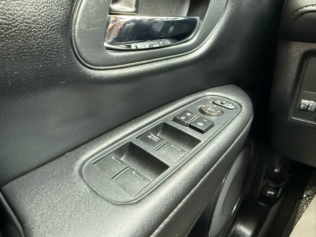 2022 Honda Vezel 1.5L 131HP L4 CVT,autocango,china used car exporter,china ev exporter,chinese used car exporter,chinese used ev exporter