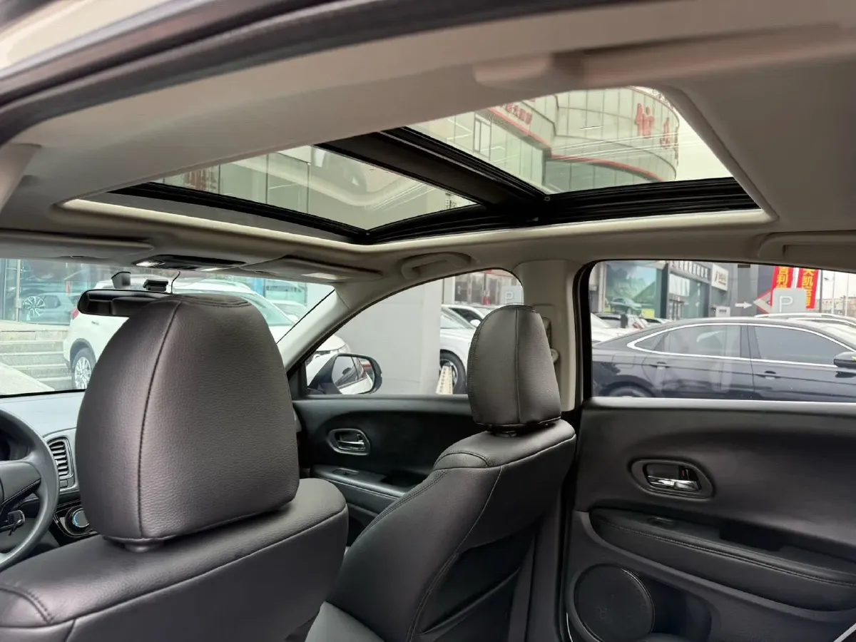 2022 Honda Vezel 1.5L 131HP L4 CVT,autocango,china used car exporter,china ev exporter,chinese used car exporter,chinese used ev exporter