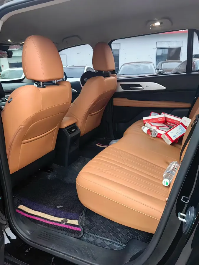 2025 Haval H5 2.0T 166HP L4 8AT,autocango,china used car exporter,china ev exporter,chinese used car exporter,chinese used ev exporter