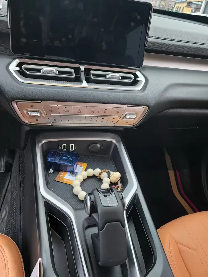 2025 Haval H5 2.0T 166HP L4 8AT,autocango,china used car exporter,china ev exporter,chinese used car exporter,chinese used ev exporter