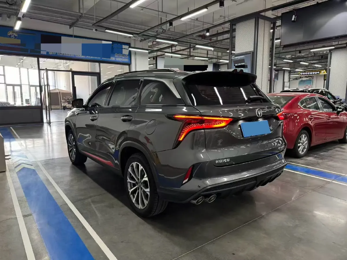 2022 ChangAn CS75 Plus 2.0T 233HP L4 8AT,autocango,china used car exporter,china ev exporter,chinese used car exporter,chinese used ev exporter