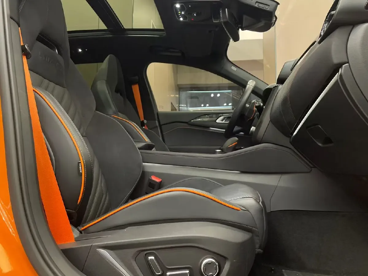 2021 LYNK&CO 02 Hatchback 2.0T 254HP L4 8AT,autocango,china used car exporter,china ev exporter,chinese used car exporter,chinese used ev exporter