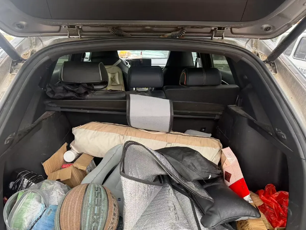 2022 Hyundai Tucson 2.0L 150HP L4 6AT Hybrid,autocango,china used car exporter,china ev exporter,chinese used car exporter,chinese used ev exporter