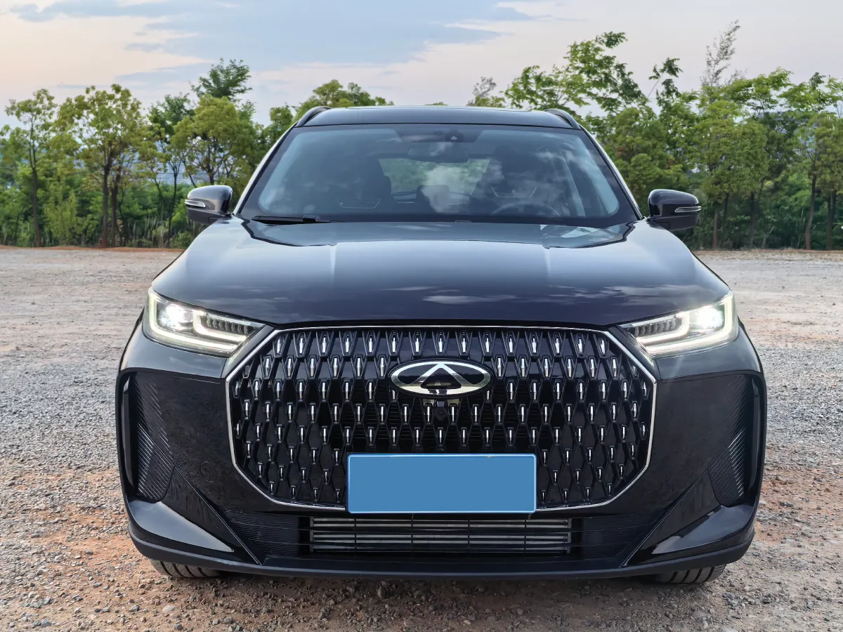 2025 Chery Tiggo 7 Plus 1.6T 197HP L4 7DCT,autocango,china used car exporter,china ev exporter,chinese used car exporter,chinese used ev exporter