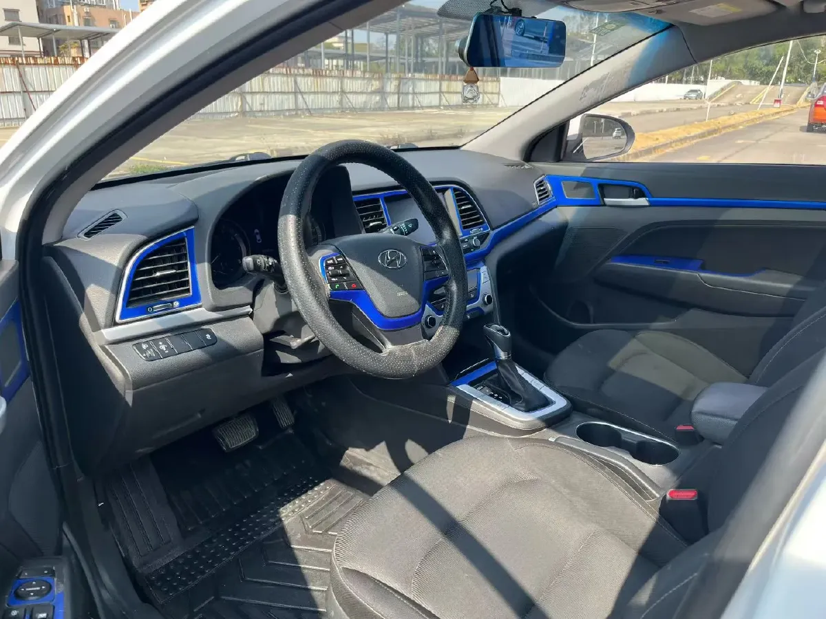 2016 Hyundai Elantra 1.6L 130HP L4 6AT,autocango,china used car exporter,china ev exporter,chinese used car exporter,chinese used ev exporter