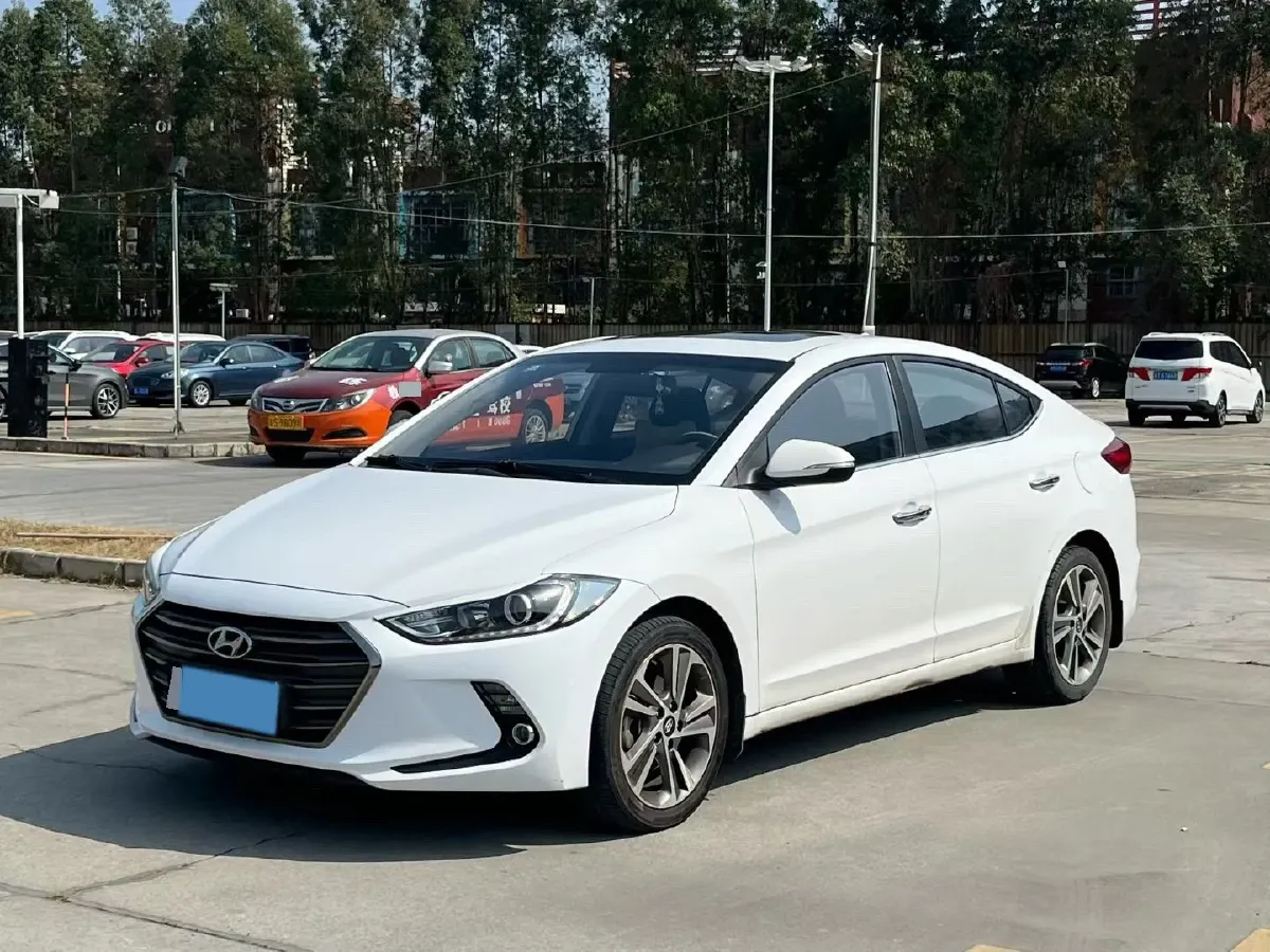 2016 Hyundai Elantra 1.6L 130HP L4 6AT,autocango,china used car exporter,china ev exporter,chinese used car exporter,chinese used ev exporter