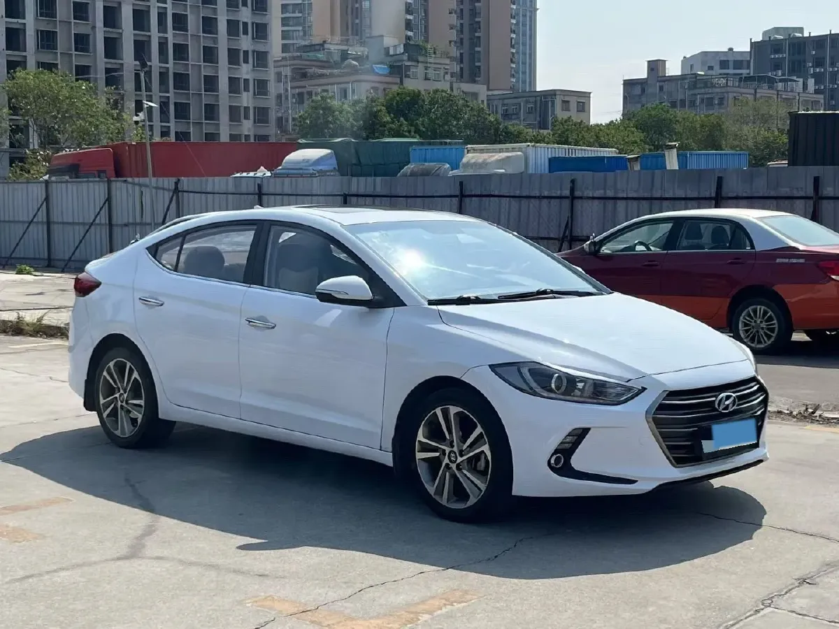 2016 Hyundai Elantra 1.6L 130HP L4 6AT,autocango,china used car exporter,china ev exporter,chinese used car exporter,chinese used ev exporter