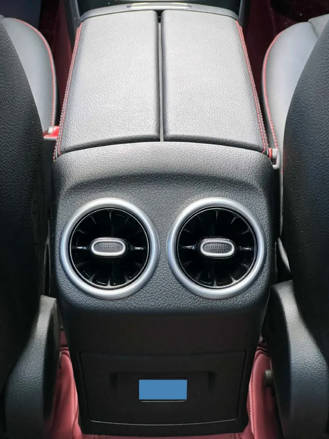 2025 Mercedes-Benz A Class 1.3T 163HP L4 7DCT,autocango,china used car exporter,china ev exporter,chinese used car exporter,chinese used ev exporter