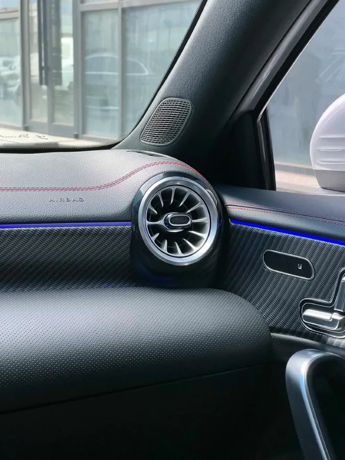 2025 Mercedes-Benz A Class 1.3T 163HP L4 7DCT,autocango,china used car exporter,china ev exporter,chinese used car exporter,chinese used ev exporter