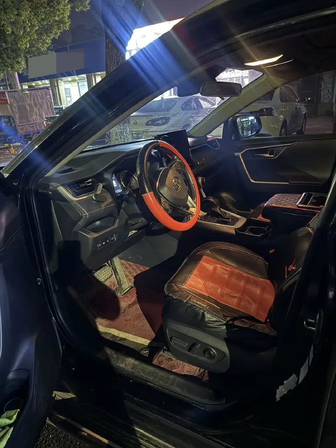 2021 Toyota Wildlander 2.0L 171HP L4 CVT,autocango,china used car exporter,china ev exporter,chinese used car exporter,chinese used ev exporter