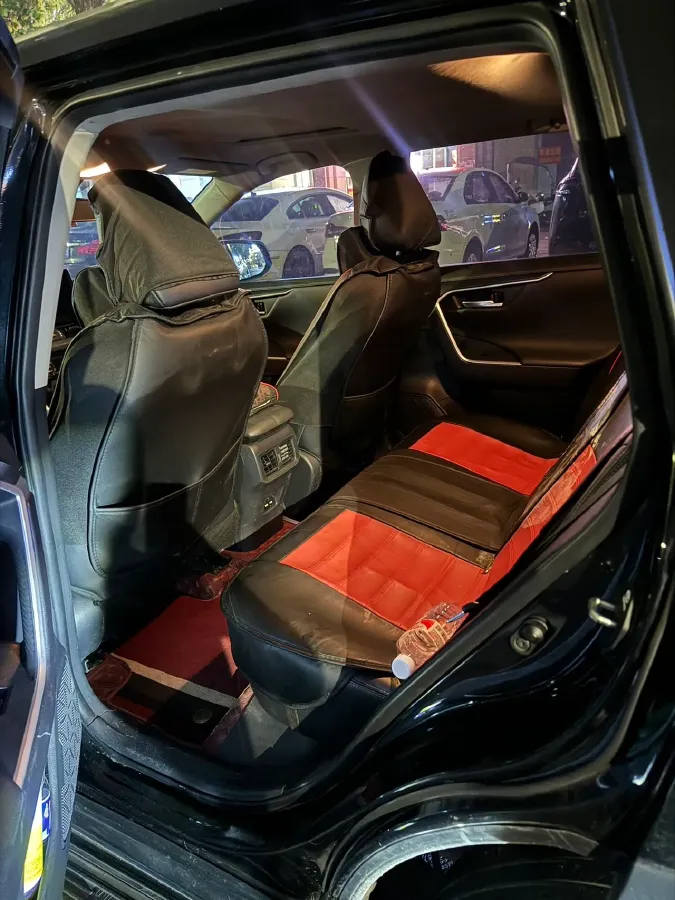 2021 Toyota Wildlander 2.0L 171HP L4 CVT,autocango,china used car exporter,china ev exporter,chinese used car exporter,chinese used ev exporter